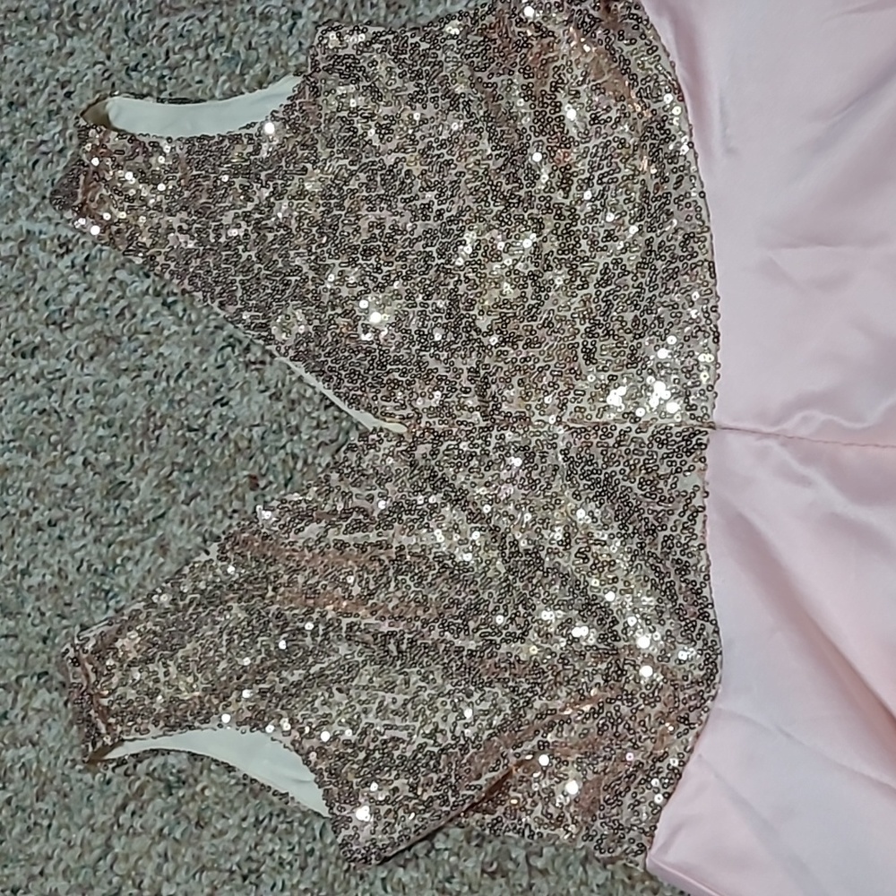Dress - Picture 2 of 3